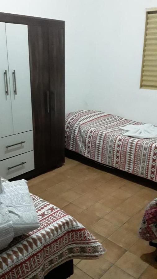 UberlândiaPousada Da Soniaアパートメント エクステリア 写真