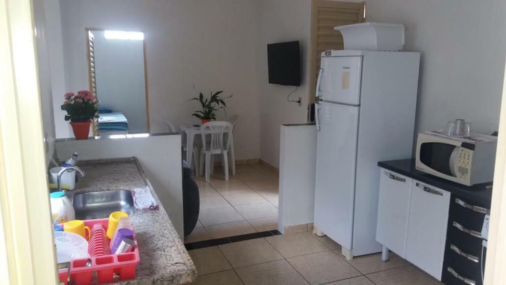 UberlândiaPousada Da Soniaアパートメント エクステリア 写真